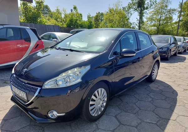 Peugeot 208 cena 24500 przebieg: 124529, rok produkcji 2012 z Dębno małe 277